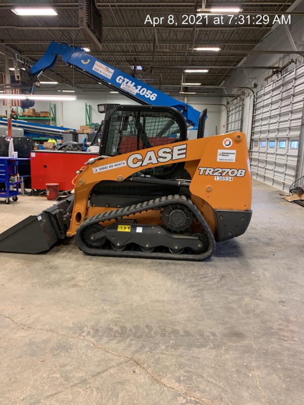 2021 CASE TV270B