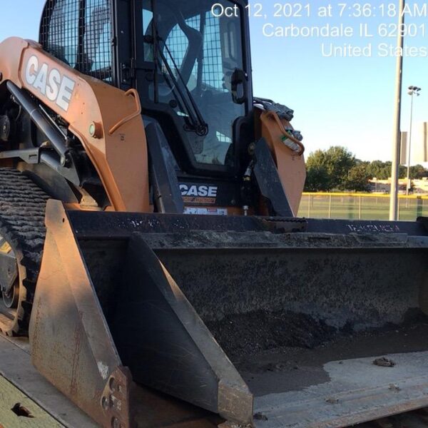 2021 CASE TV450B