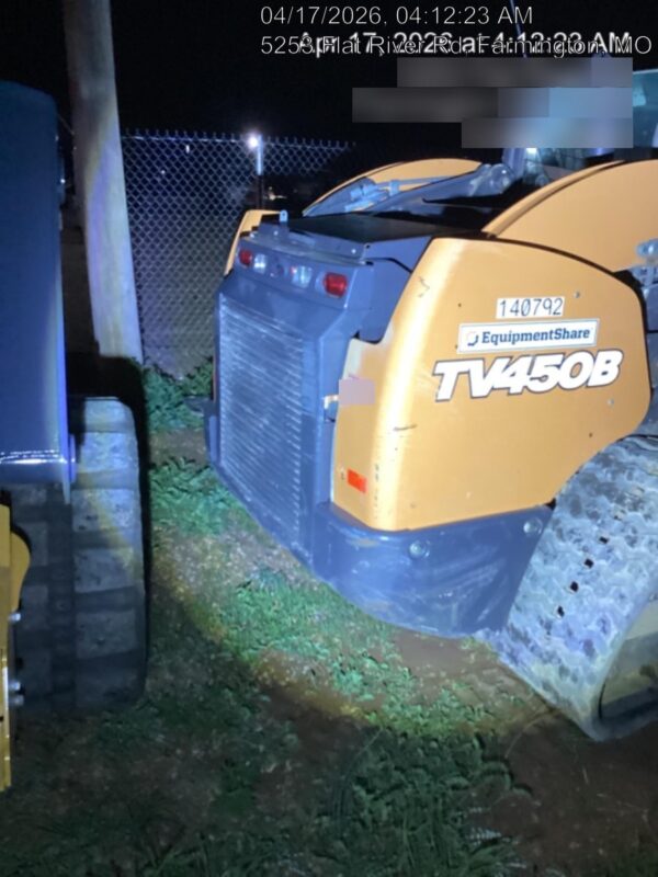 2021 CASE TV450B