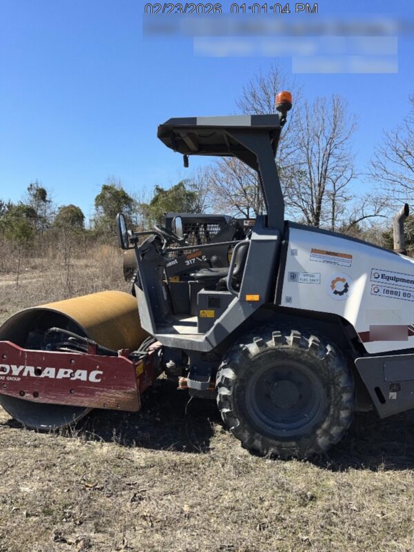 2021 DYNAPAC CA 1300D