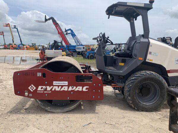 2021 DYNAPAC CA1400D