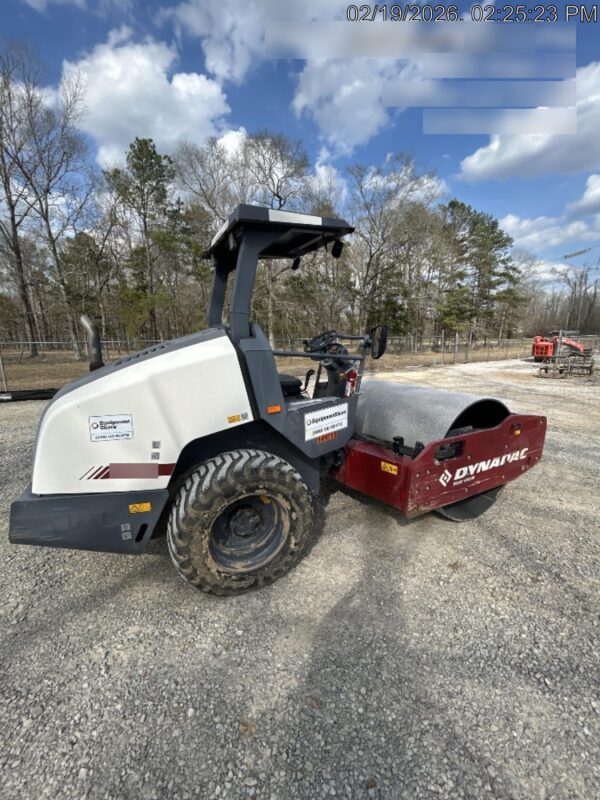 2021 DYNAPAC CA1400D