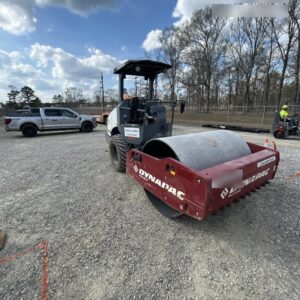2021 DYNAPAC CA1400D