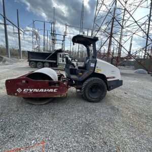 2021 DYNAPAC CA1400D