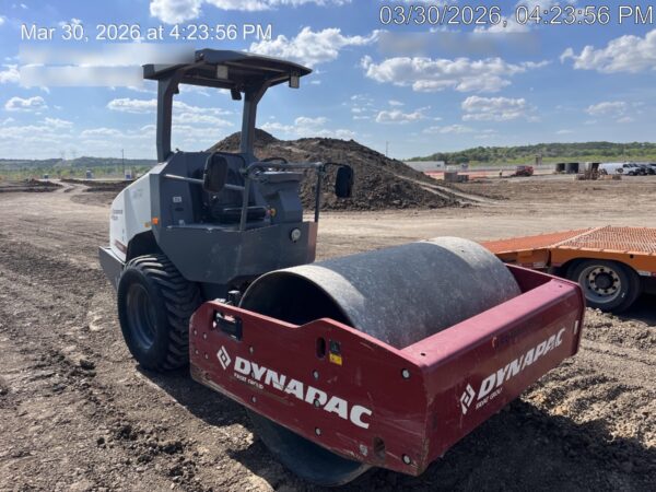 2021 DYNAPAC CA1400D