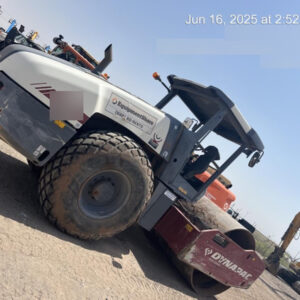 2021 DYNAPAC CA2500D