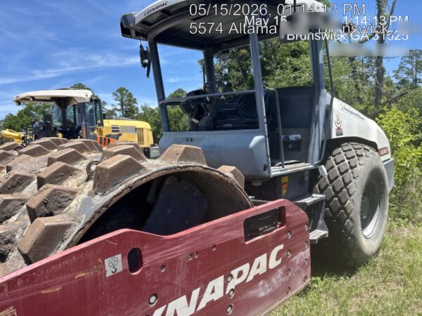 2021 DYNAPAC CA2500D