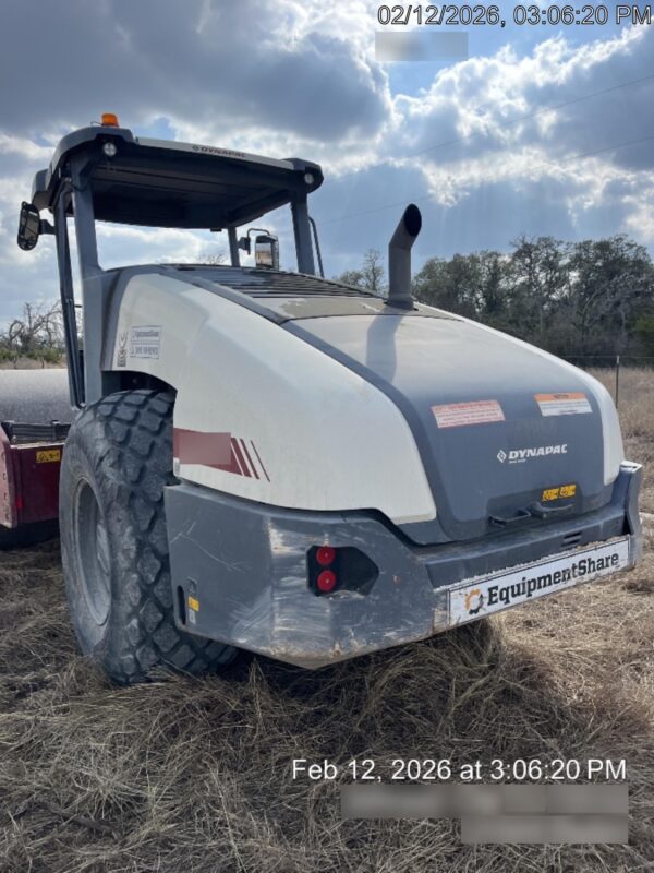 2021 DYNAPAC CA2500D
