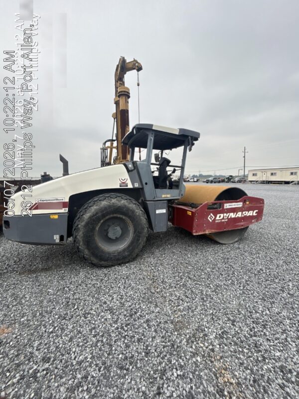 2021 DYNAPAC CA2500D