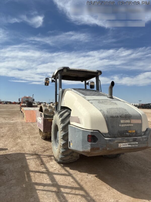 2021 DYNAPAC CA2500PD