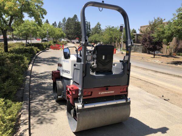 2021 DYNAPAC CC 1200