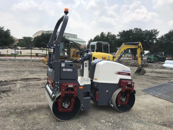 2021 DYNAPAC CC 1200