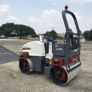 2021 DYNAPAC CC 1200