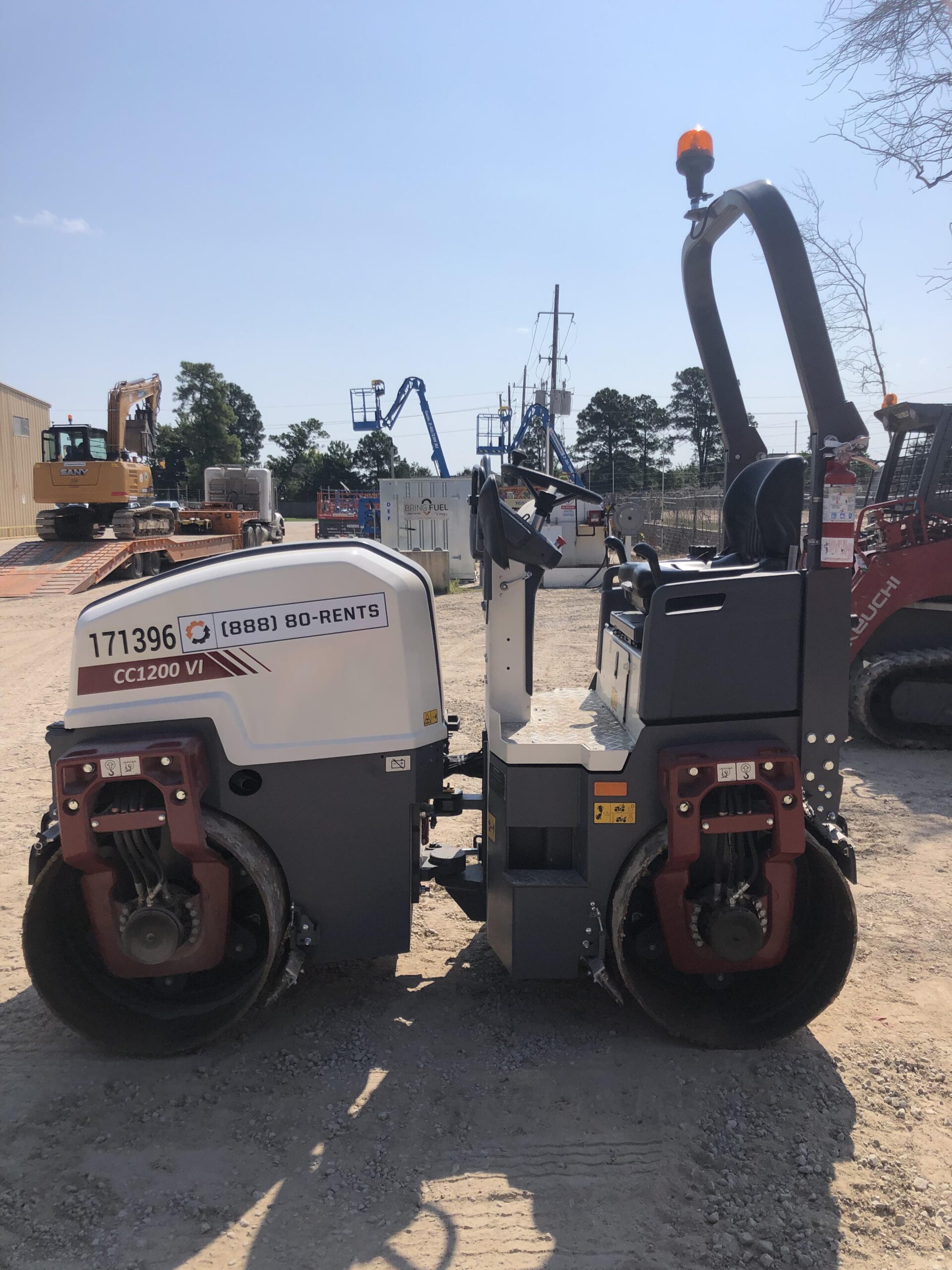 2021 DYNAPAC CC 1200