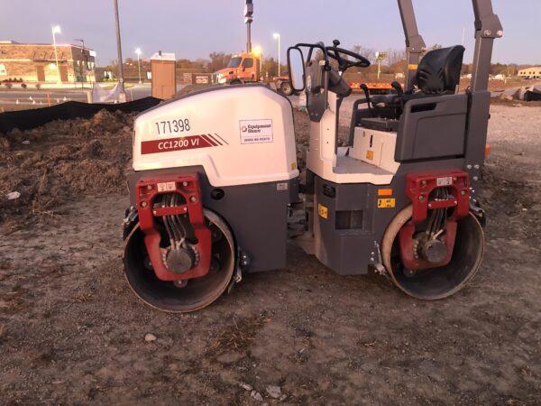 2021 DYNAPAC CC 1200