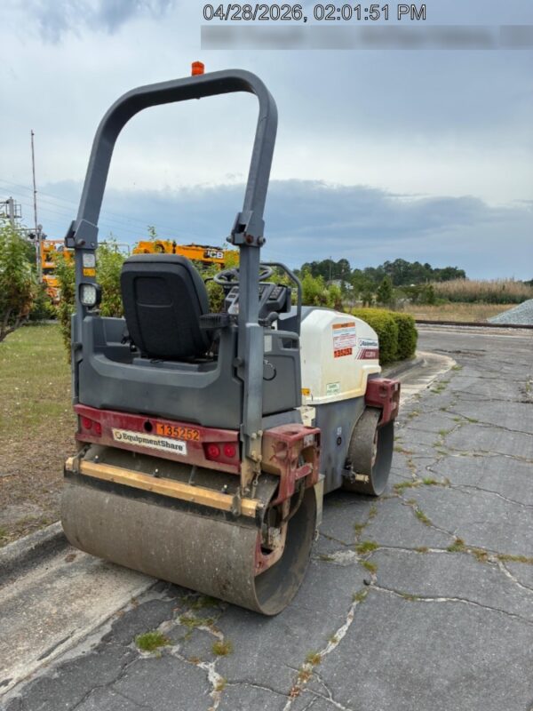 2021 DYNAPAC CC 1200