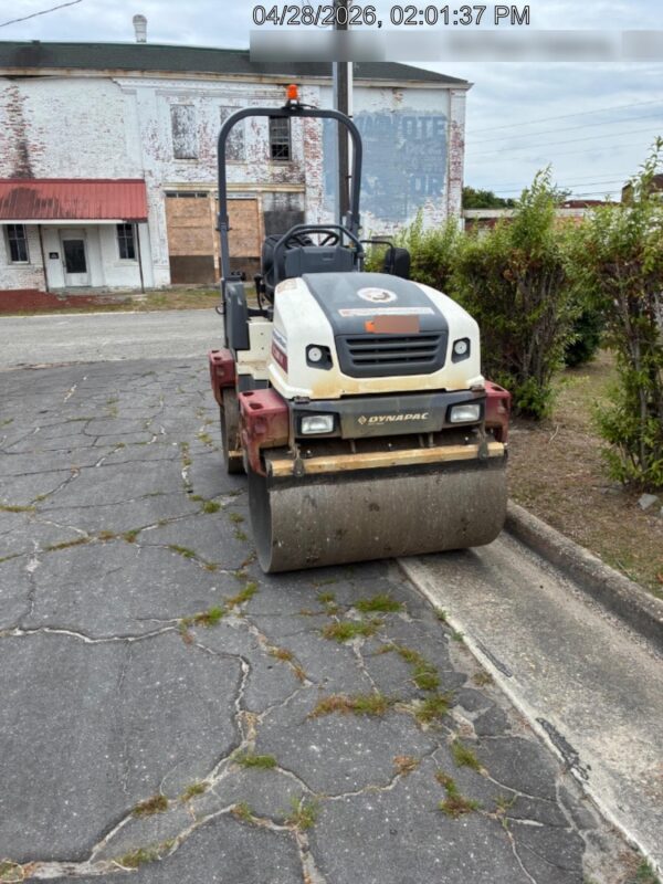 2021 DYNAPAC CC 1200