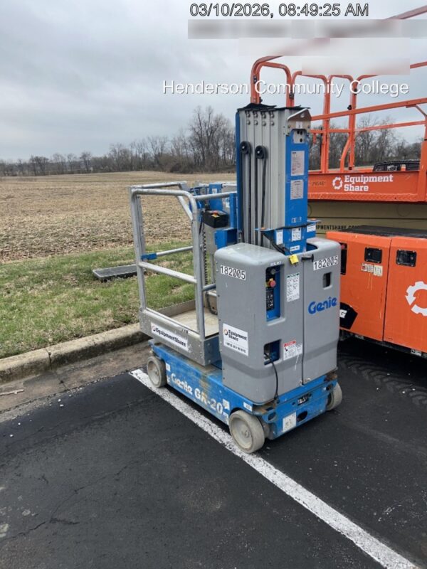 2021 GENIE GR-20