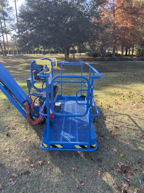 2021 GENIE S-85 HF