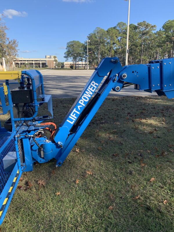 2021 GENIE S-85 HF