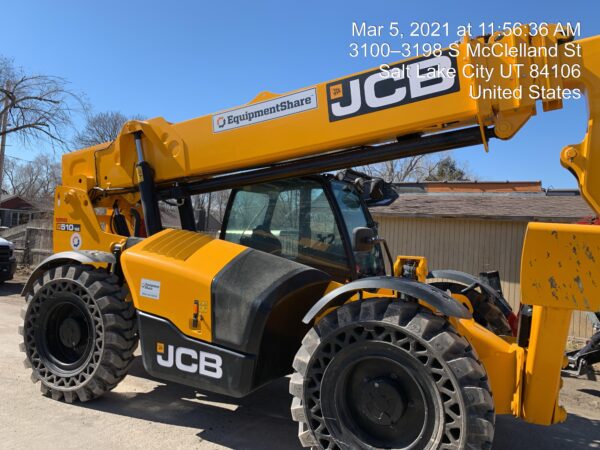 2021 JCB 510-56