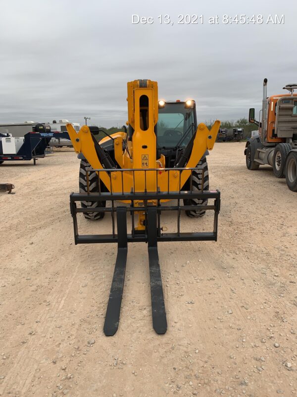 2021 JCB 510-56