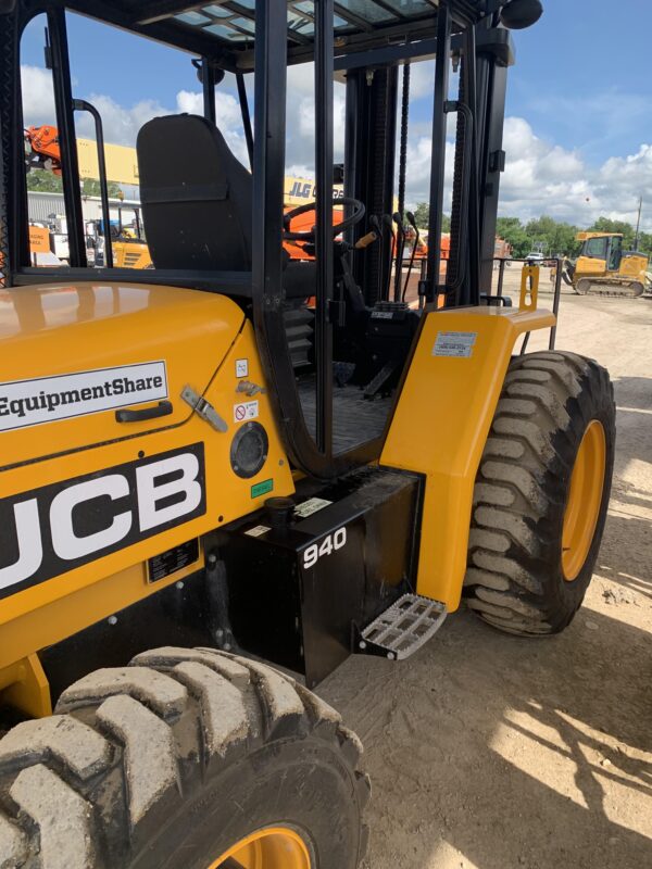 2021 JCB 940-4
