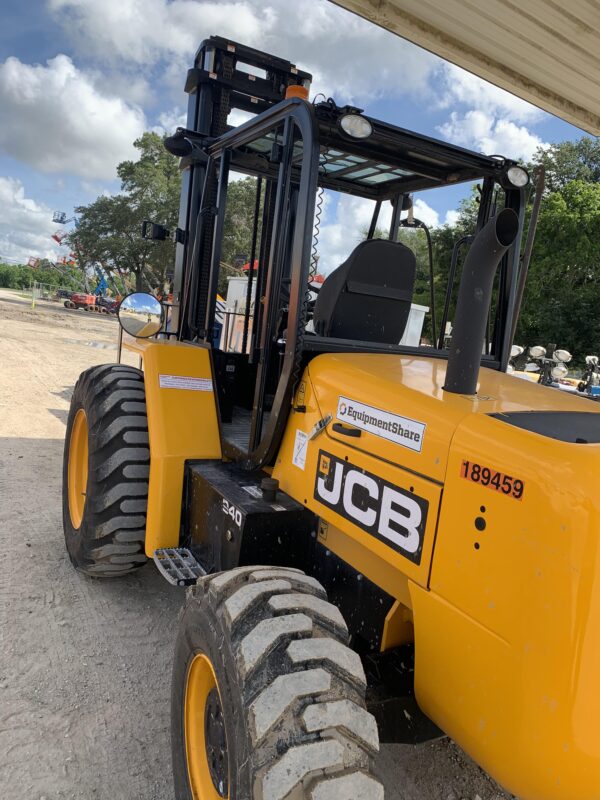 2021 JCB 940-4