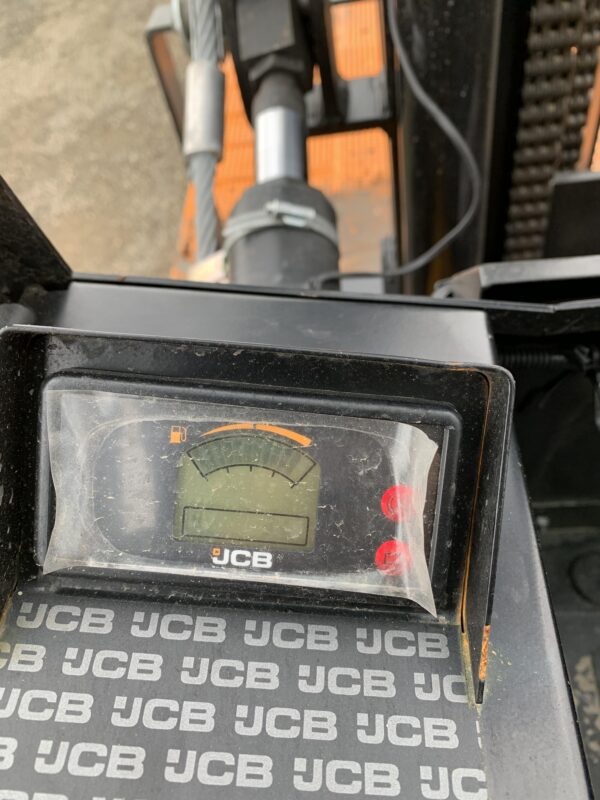 2021 JCB 940-4