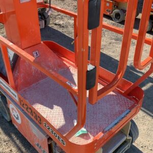 2021 JLG 1230ES