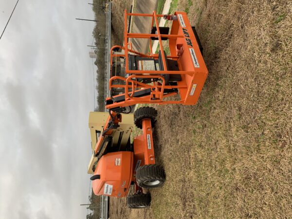 2021 JLG 450AJ