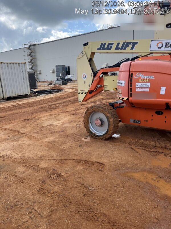 2021 JLG 600AJ