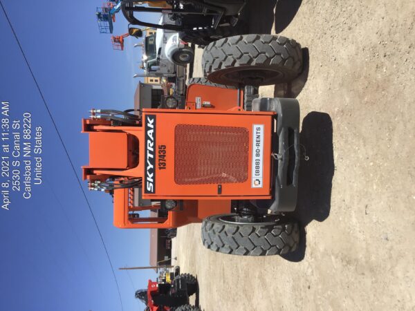 2021 JLG 6036