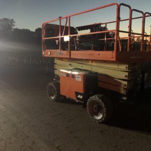 2021 JLG RT4069
