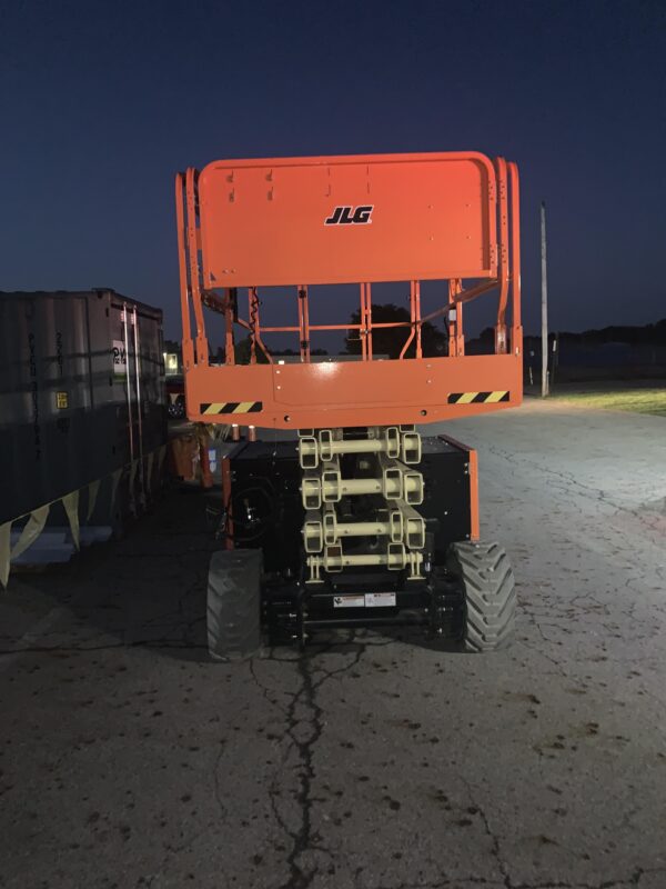 2021 JLG RT4069