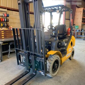 2021 KOMATSU FG25T-16