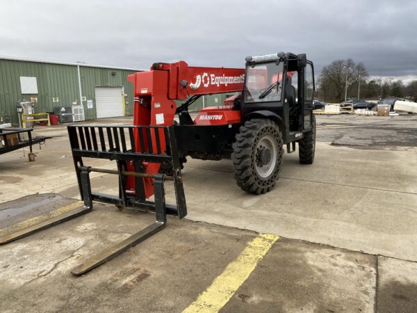2021 MANITOU MTA8044