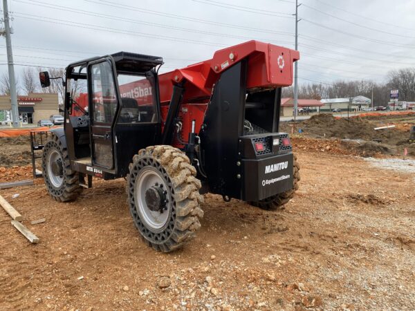 2021 MANITOU MTA8044
