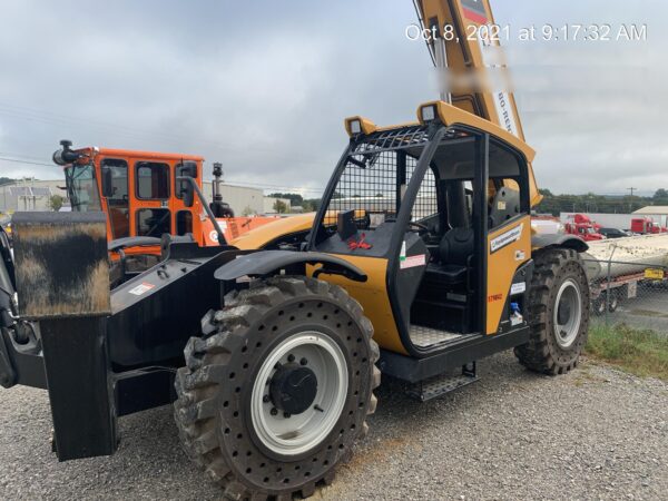 2021 SANY STH1056