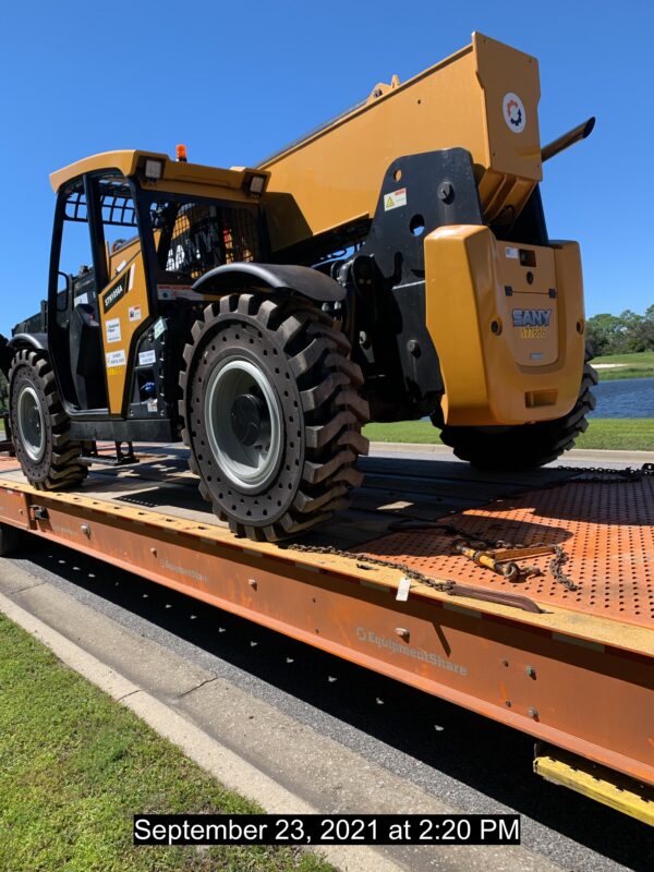 2021 SANY STH1056