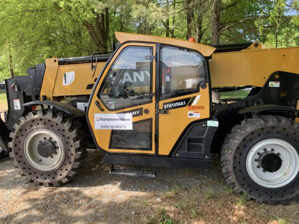 2021 SANY STH1056