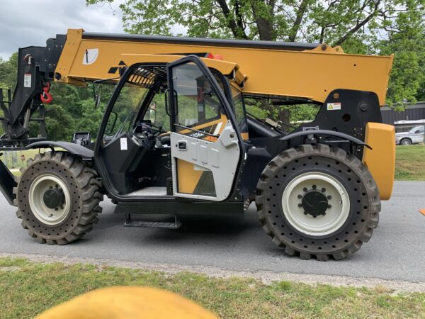 2021 SANY STH1056