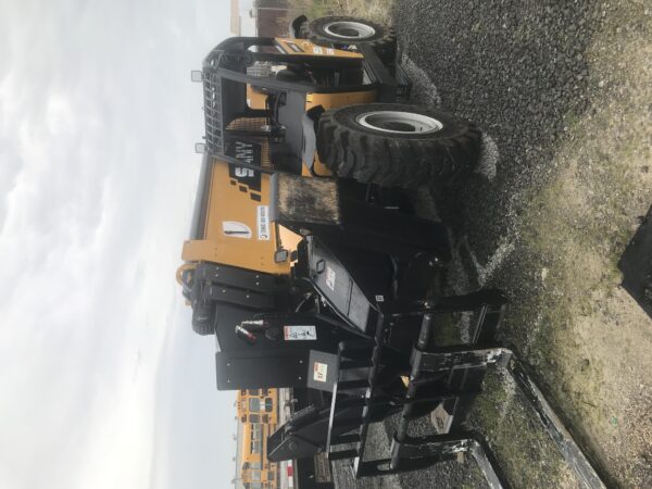 2021 SANY STH1056