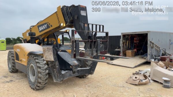 2021 SANY STH1056