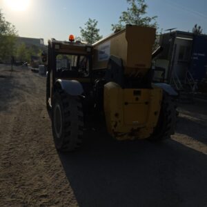 2021 SANY STH1056