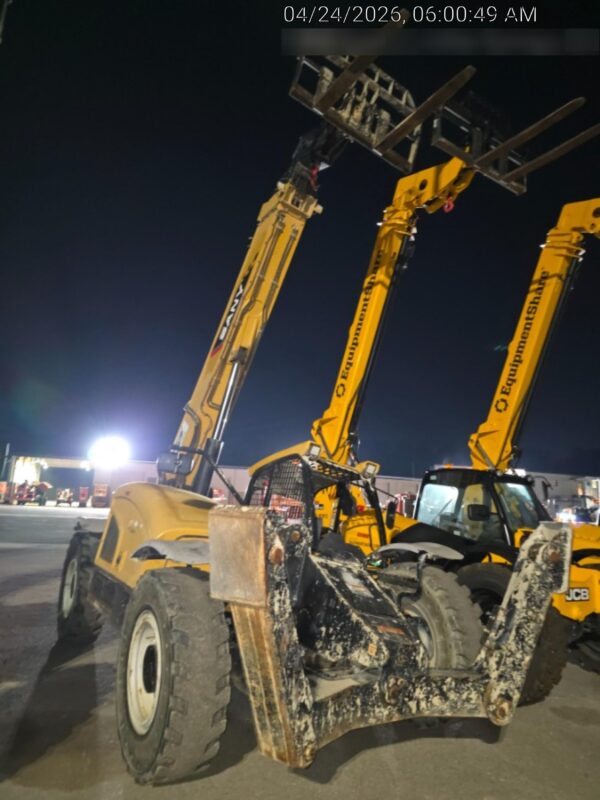 2021 SANY STH1056