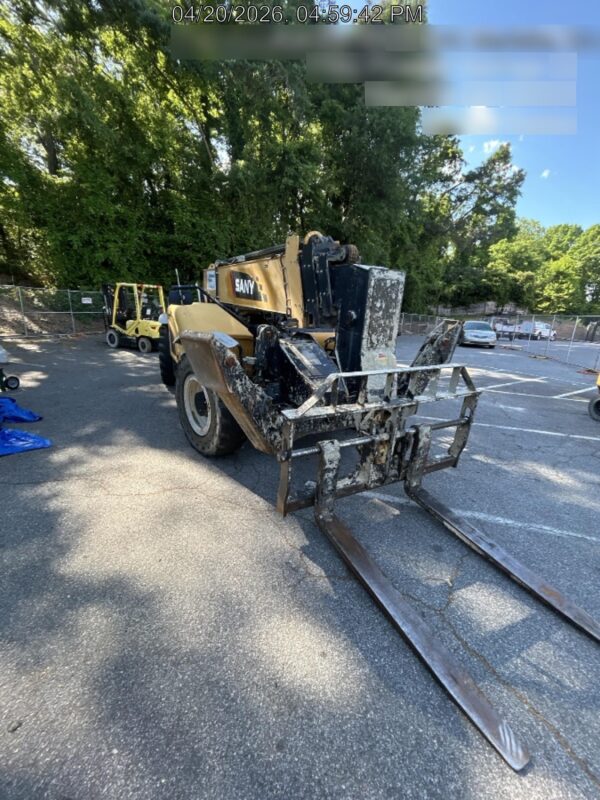 2021 SANY STH1056