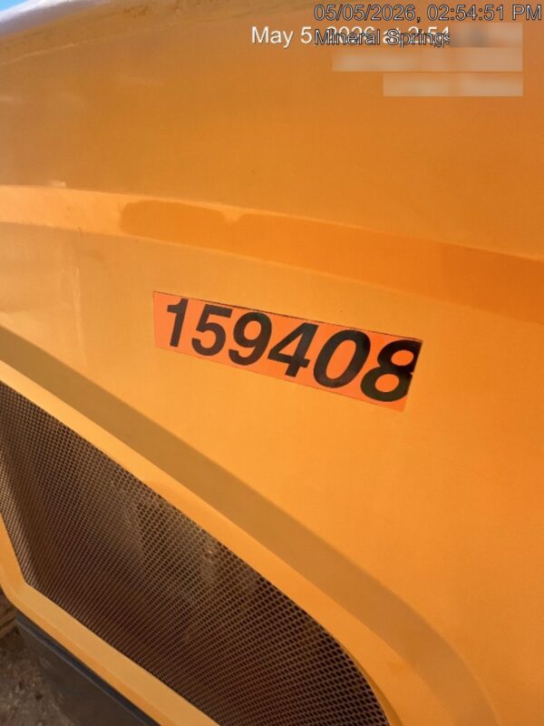 2021 SANY STH1056