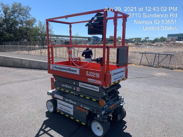2021 SKYJACK SJ3219