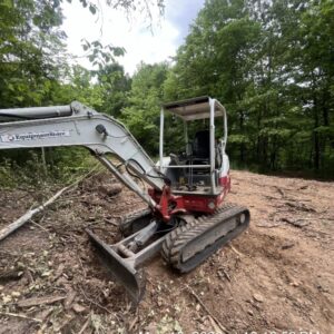 2021 TAKEUCHI TB235-2R